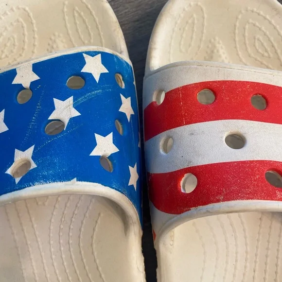 2 Pairs! CROCS Sandals Good Used Condition Womens 9 - Picture 5 of 7